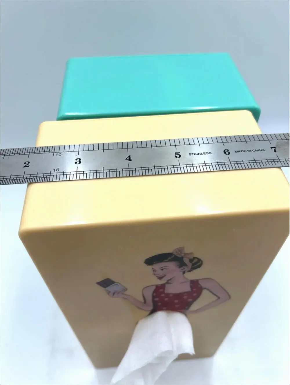 Pin-Up Girl1950s Retro-Style Flying Skirt Tissue Kleenex Box Dispensers Lot of 2